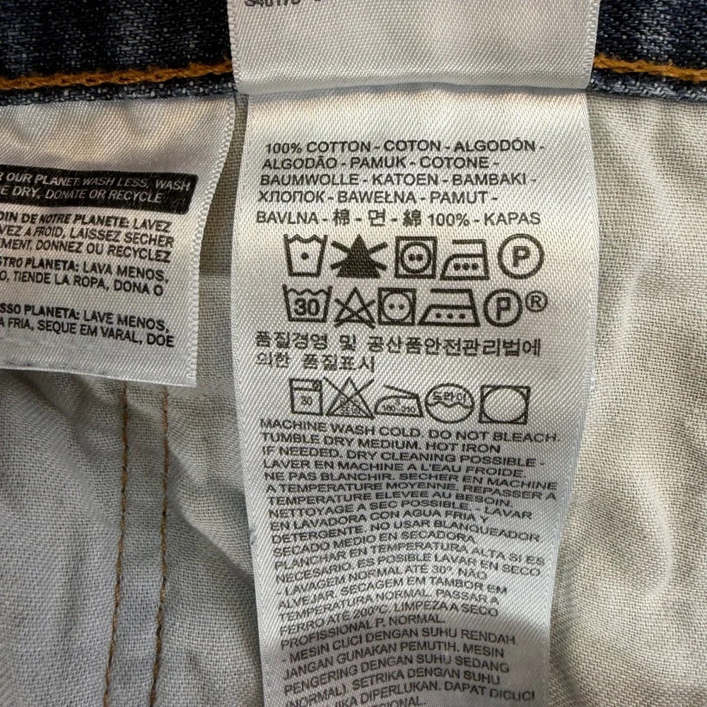 Levi's 559 Relaxed Straight Jeans Men's Size 40x32 Blue Medium Wash Denim